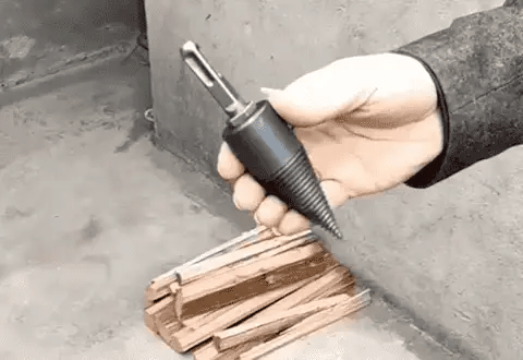 WoodBraker Burghiu Profesional pentru Despicat Lemne